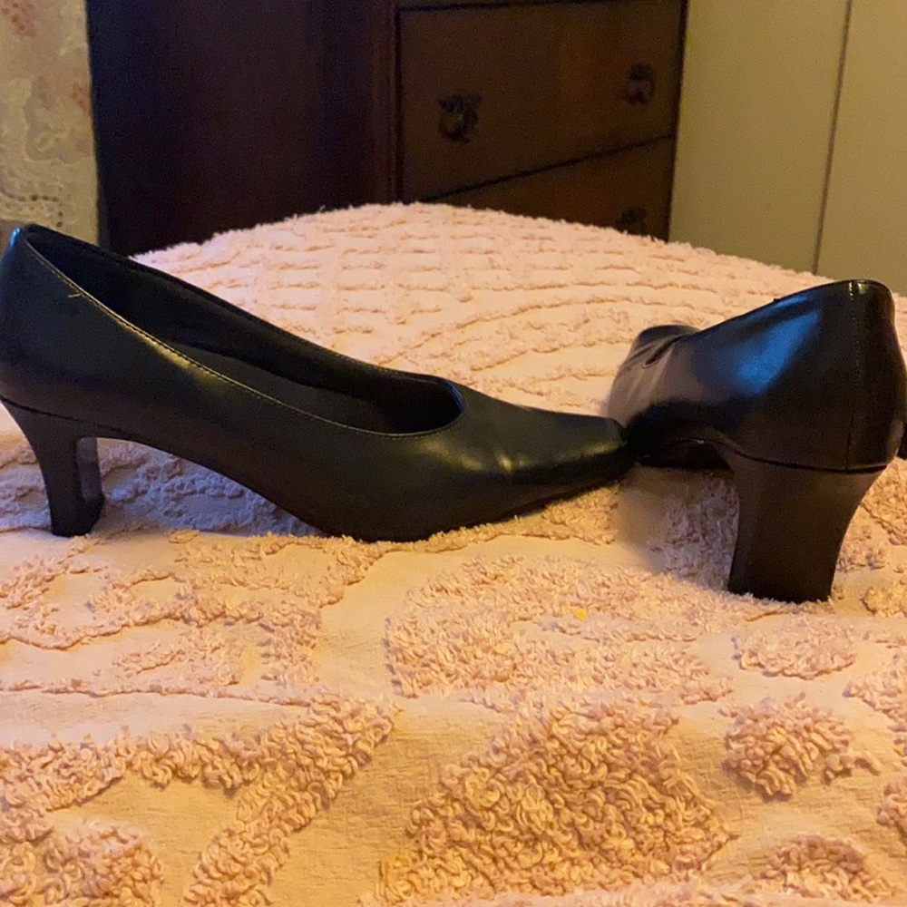 Navy Blue Size 10 Squared heeled shoes Brand New
